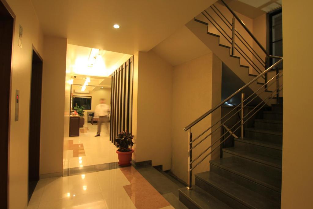 Hotel Sai Smaran 쉬르디 외부 사진